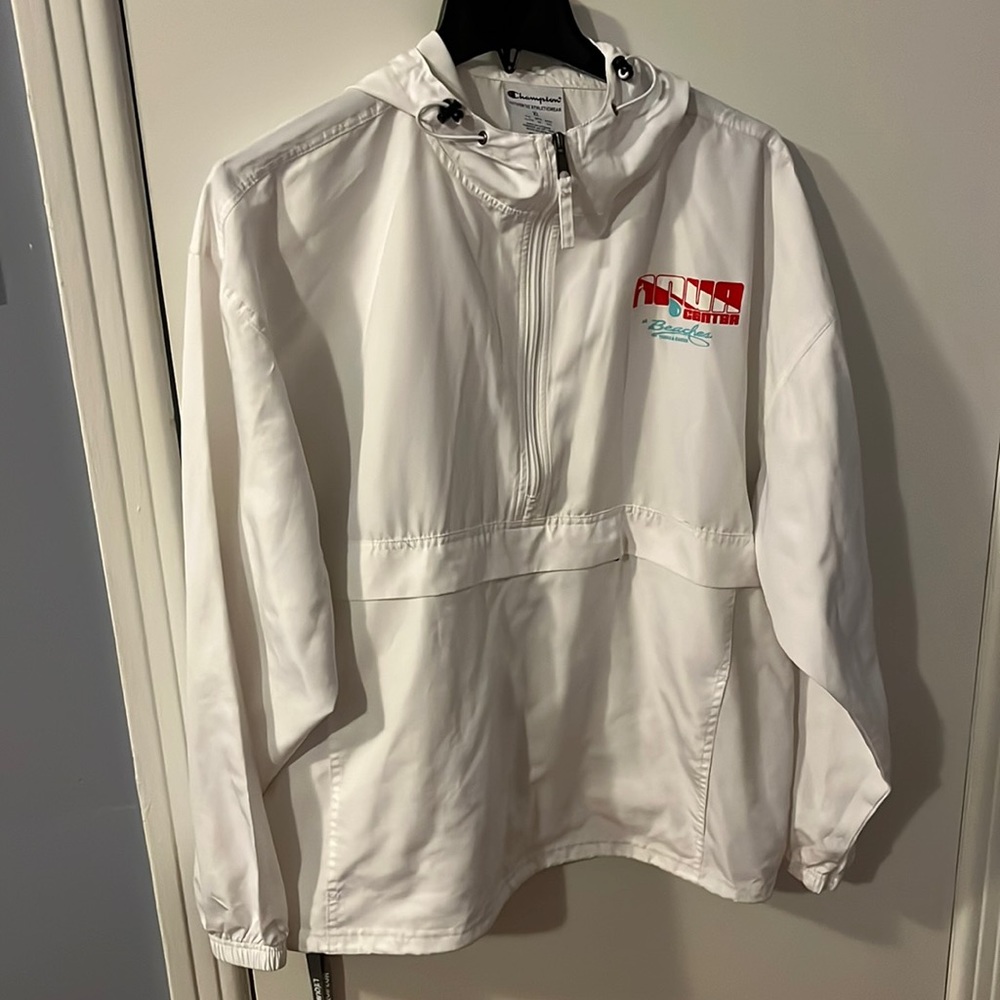 Champion white raincoat/wind breaker
